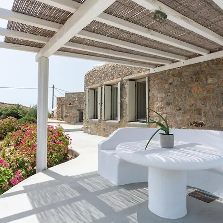 Mykonos Unique Villas By 2doors ヴィラ カラファティス