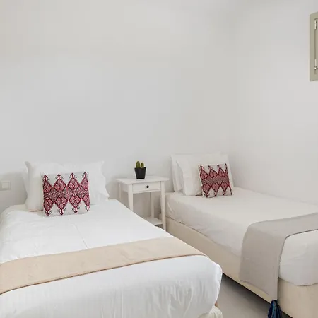 Mykonos Unique Villas By 2doors Καλαφάτη